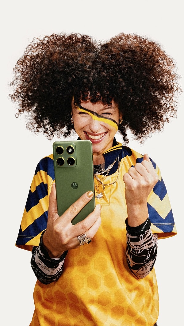 Motorola x FIFA: 2025年ワールドカップオフィシャル・スマートフォン