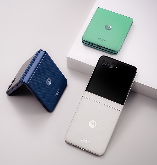 A top flip phone for 2025 with a large external display | Motorola